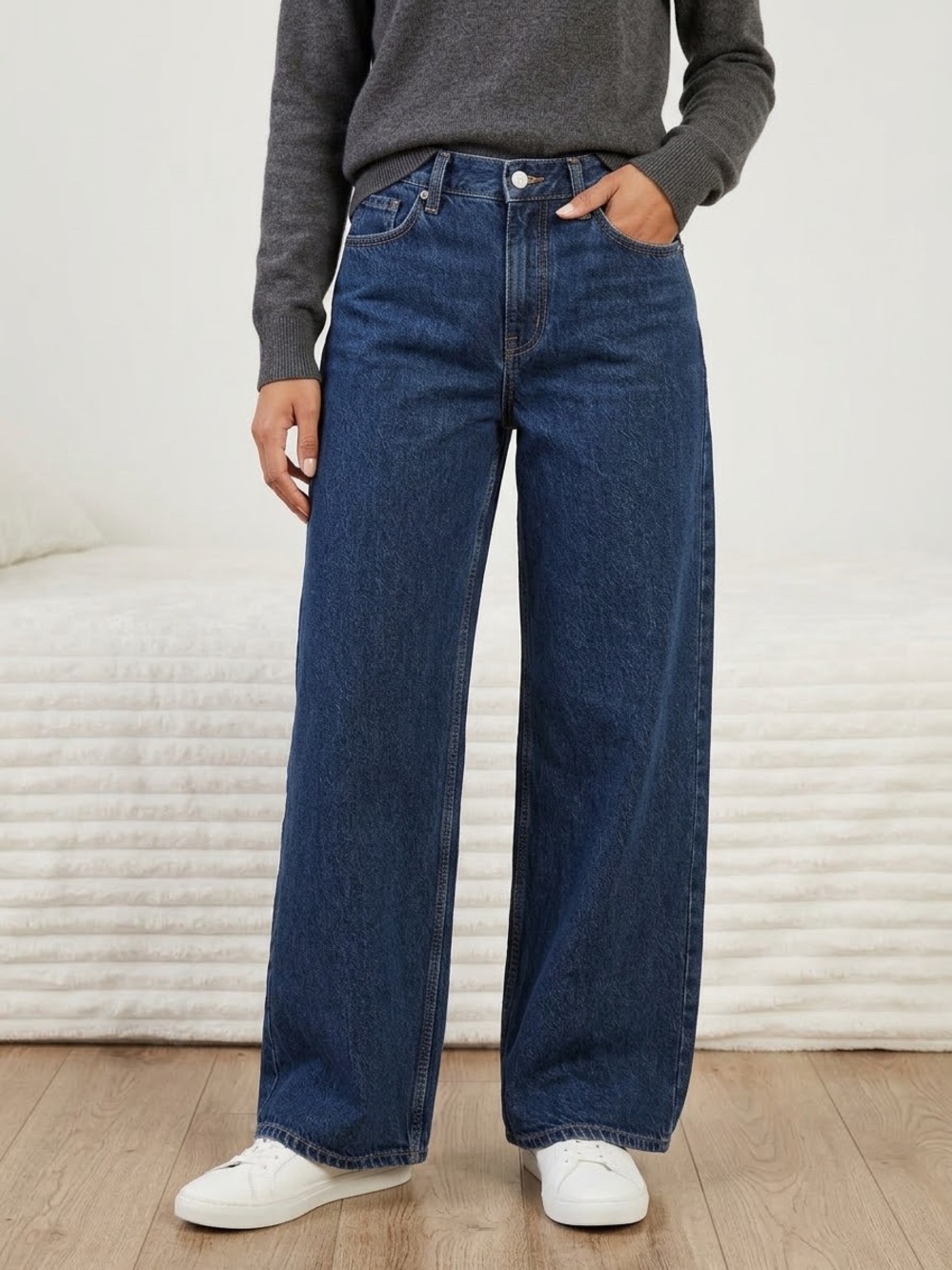 Old Navy Dark Indigo Wow Baggy Wide-Leg Jeans